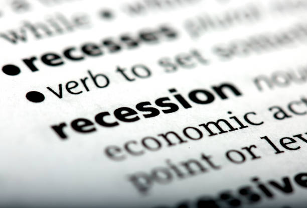Risk Sentiment Sours on US GDP Contraction, Recession Fears Mount