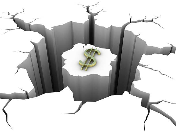 Fed Officials Push Back on July Cut, But Dollar Remains Under Pressure
