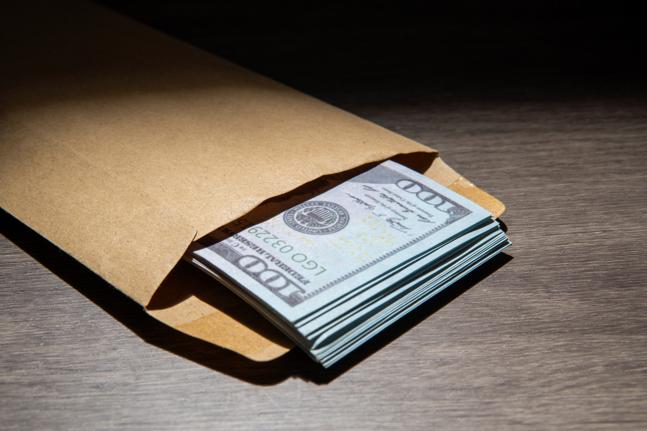 Dollar Drops on CPI Miss; Trade Optimism Offers Limited Support