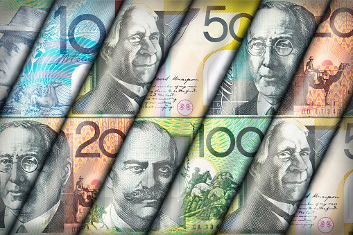 Risk-On Tone Lifts Aussie, Pressures Yen and Franc
